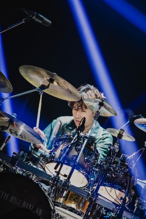 松浦匡希（Dr）（Photo by TAKAHIRO TAKINAMI）