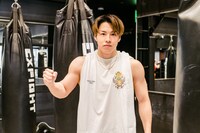 トレーニングウェアに着替えたRIKUさん。