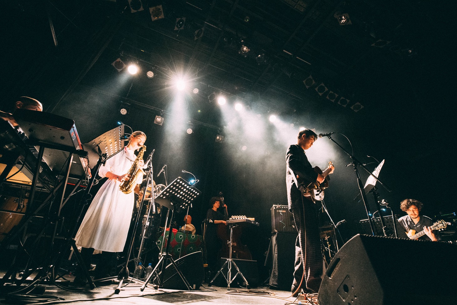 「WWW 10th Anniversary cero × 折坂悠太」の様子。（Photo by Ray Otabe）