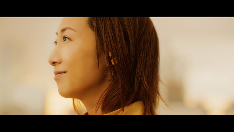 一青窈「6分」ミュージックビデオのワンシーン。