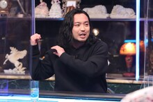 R-指定（Creepy Nuts）(c)フジテレビ