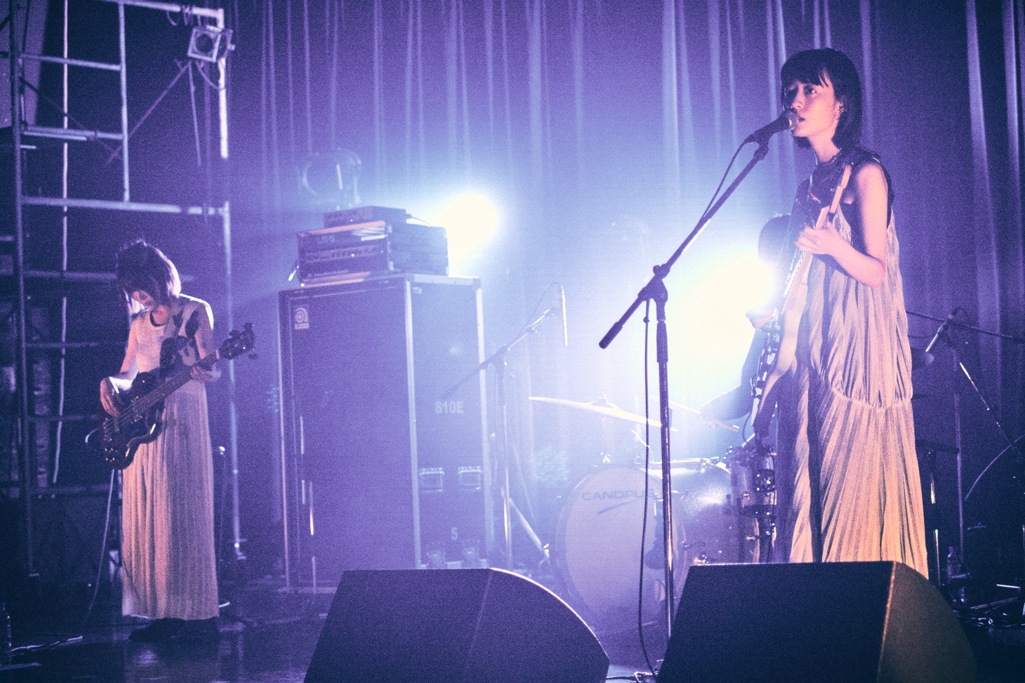 羊文学（Photo by Tetsuya Yamakawa）