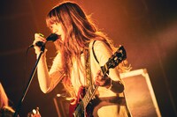 畳野彩加（Vo. G / Homecomings）（Photo by Tetsuya Yamakawa）