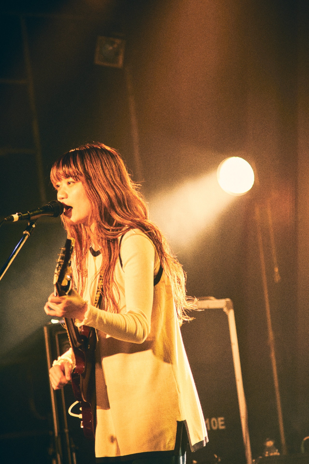 畳野彩加（Vo. G / Homecomings）（Photo by Tetsuya Yamakawa）