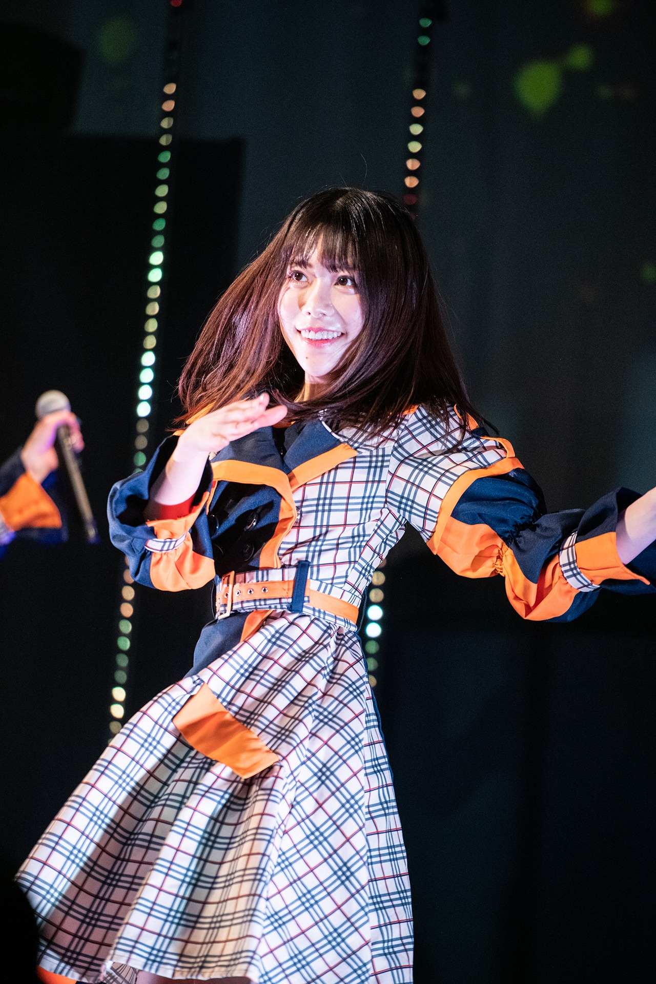 夏芽ナツ
