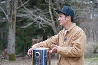 村田秀亮（とろサーモン）