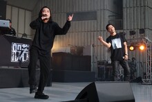 左からR-指定、般若。