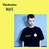 TechnicsとWAVEのコラボTシャツ。