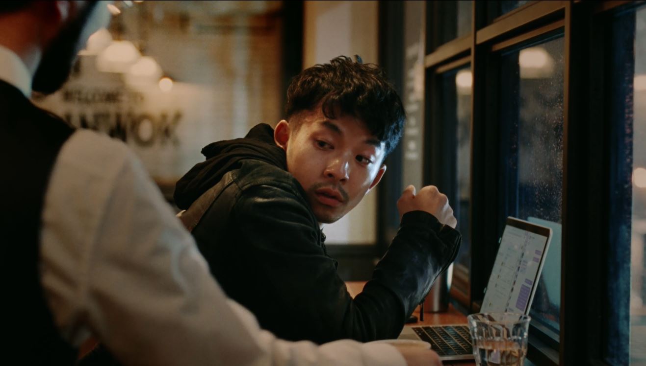 「ピッコマ」新CM「アメハナカラス」篇より。