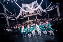 MIGMA SHELTER「DANCE AROUND」振替公演の様子。（撮影：Masayo）