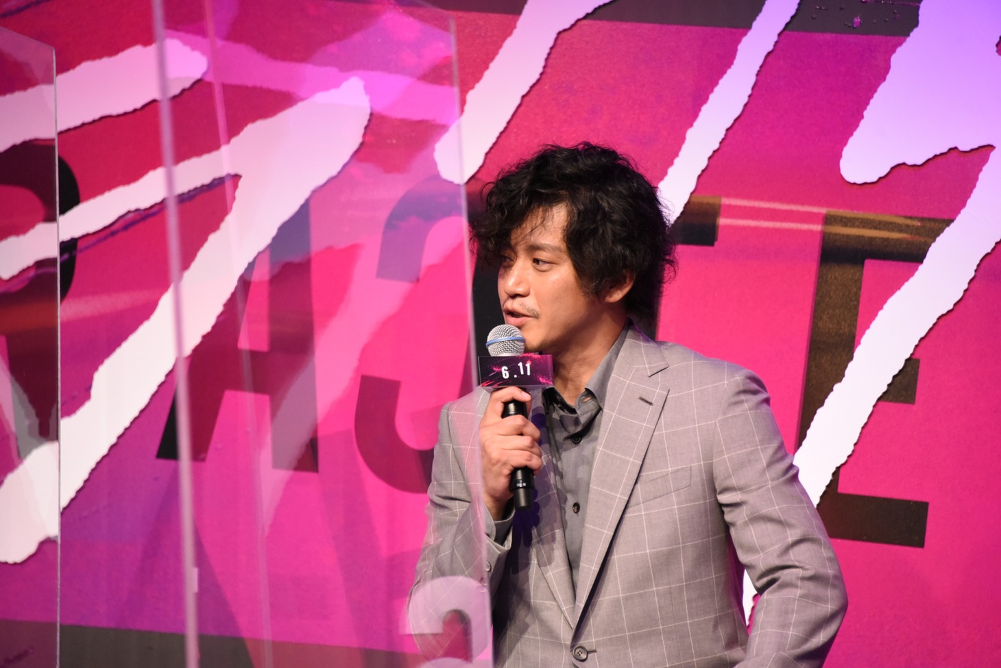 小栗旬