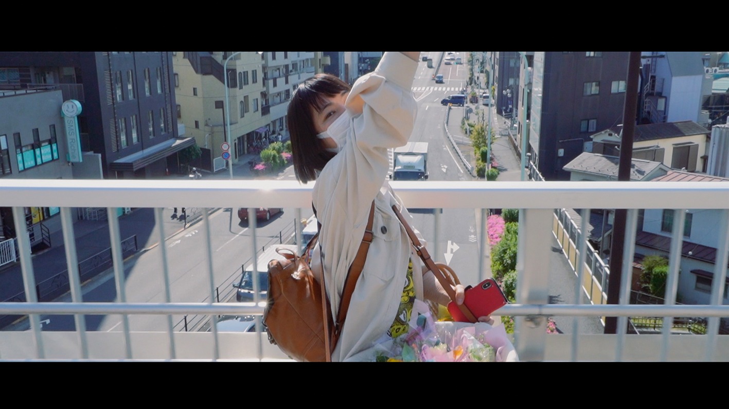 後藤まりこアコースティックviolence POP「アイラブユーは止まらない」MVより。