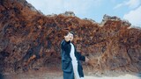 空音「SPLASH」ミュージックビデオより。
