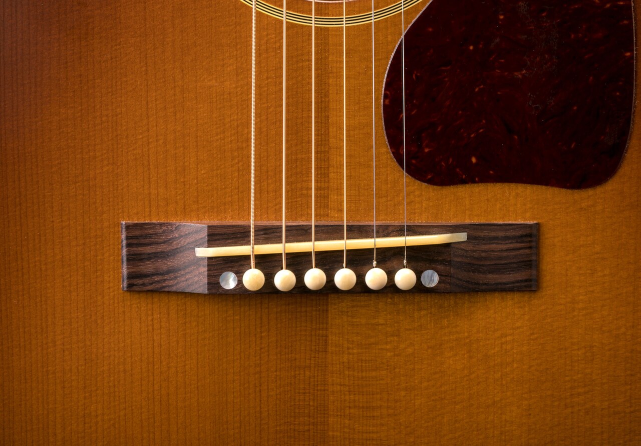 Gibson「Tamio Okuda J-45」製品画像 - Gibsonから奥田民生