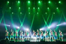 ラストアイドル「君は何キャラット？」発売記念オンラインライブの様子。（Photo by Yoshifumi Shimizu）