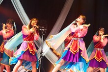 ラストアイドル「君は何キャラット？」発売記念オンラインライブの様子。（Photo by Yoshifumi Shimizu）