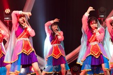 ラストアイドル「君は何キャラット？」発売記念オンラインライブの様子。（Photo by Yoshifumi Shimizu）
