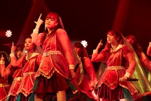 ラストアイドル「君は何キャラット？」発売記念オンラインライブの様子。（Photo by Yoshifumi Shimizu）