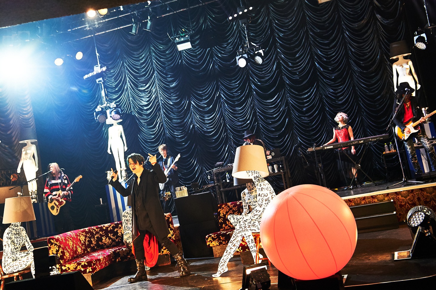 「THE ENTERTAINMENT STRIKES BACK RESONANCE vol.3」の様子。（撮影：田辺佳子）