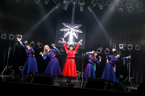 PARADISES(Photo by sotobayashi kenta)