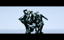 A.B.C-Z「Black Sugar」ミュージックビデオより。