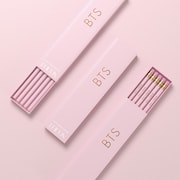 「BTS goes on!」JAPAN SPECIAL EDITION特典のオリジナル鉛筆セット。