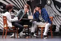 チャラ男を演じる（左から）リョウガ、ユーキ、カイ。