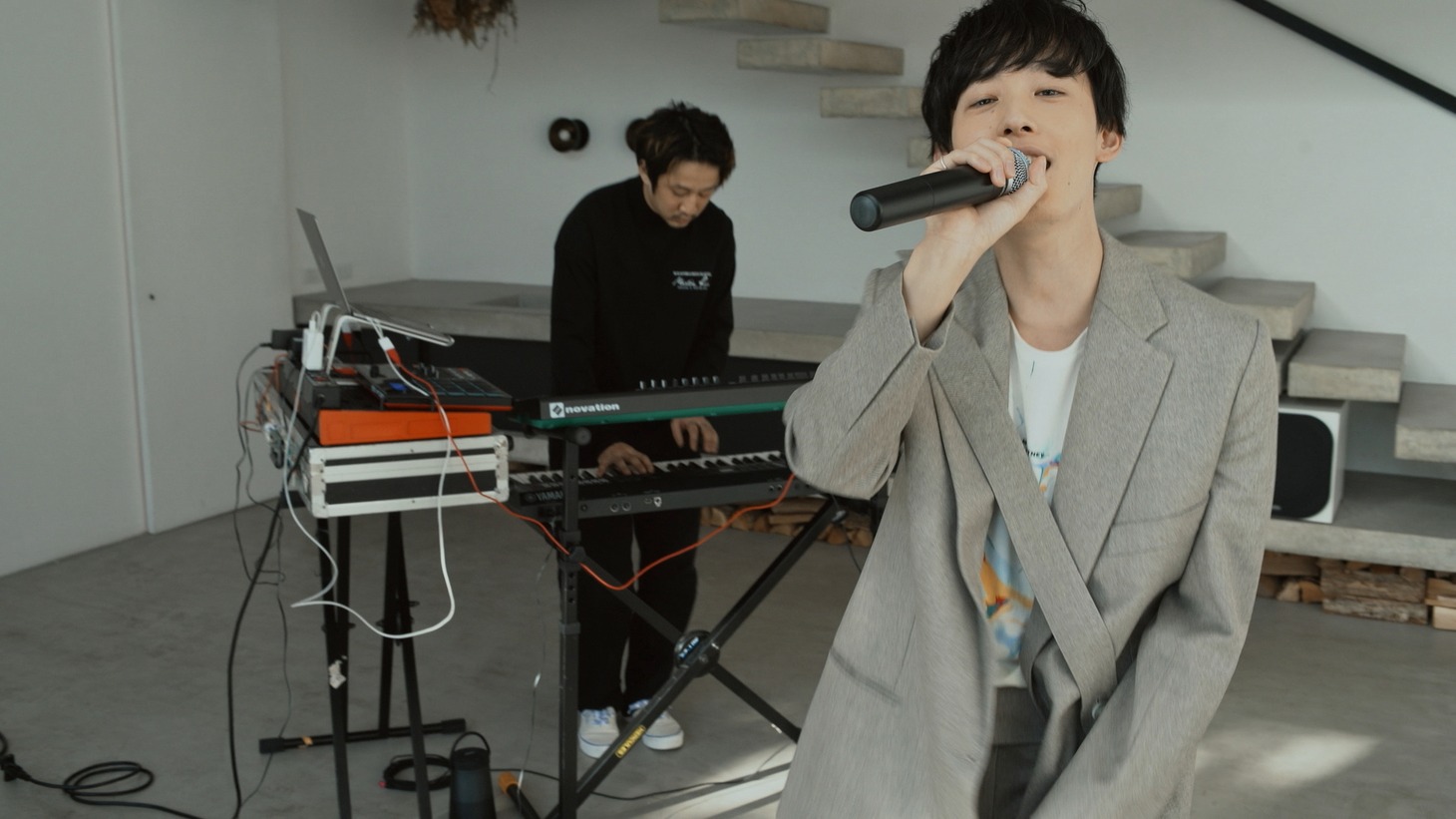向井太一「Ups & Downs」ライブビデオアナザーバージョンより。
