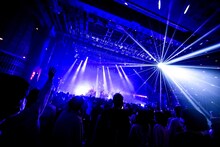 「SPARK!!SOUND!!SHOW!! 2021 TOUR "HAPPY BIRTH DIE"」最終公演の様子。