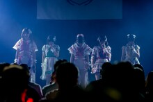 「Lily of the valley 3rd Anniversary Live『リリバリの誕生前夜』」の様子。（撮影：小林公士）