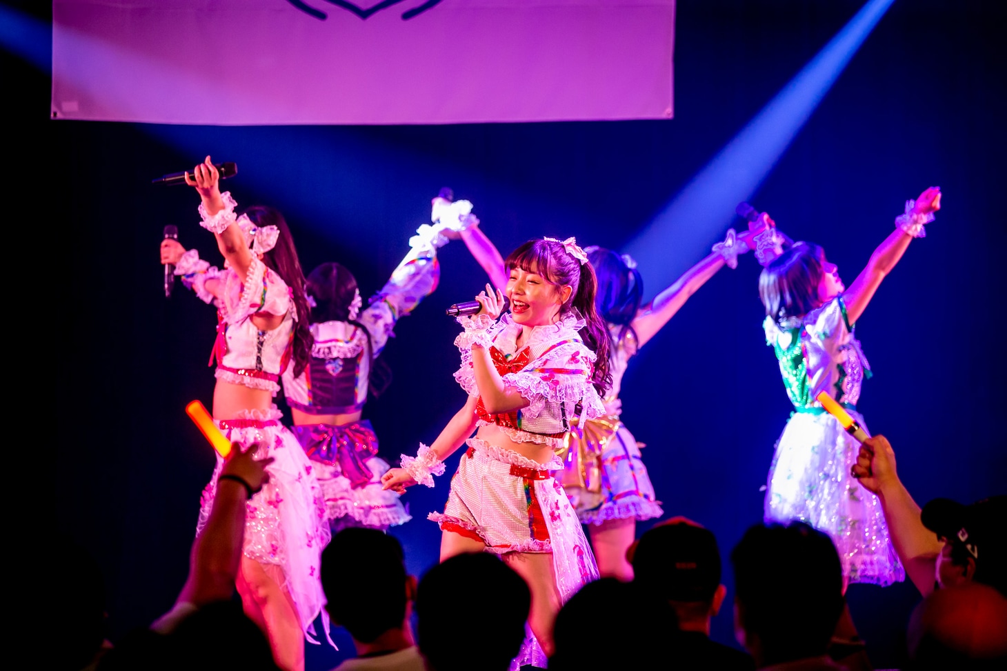 「Lily of the valley 3rd Anniversary Live『リリバリの誕生前夜』」の様子。（撮影：小林公士）