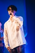 SHOW