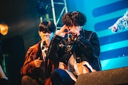 手前からFUMINORI、SEIYA。
