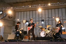 NUMBER GIRL（撮影：菊池茂夫［DYNASTY］）