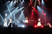 玉入れするエビ中。