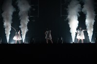 登場するエビ中新メンバー。