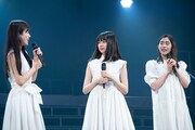 エビ中新メンバーの桜木心菜、小久保柚乃、風見和香（左から）。