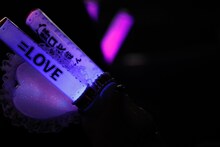 ペンライトを振る=LOVEファン。（写真提供：代々木アニメーション学院）