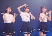 左から齊藤なぎさ、大場花菜、齋藤樹愛羅。（写真提供：代々木アニメーション学院）