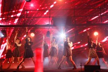 =LOVE全国ツアー「全部、内緒。」茨城公演の様子。（写真提供：代々木アニメーション学院）