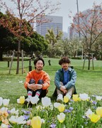 左から東郷清丸、Gotch。