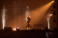 まふまふ（撮影：小松陽祐［ODD JOB LTD.］ / 岡本麻衣［ODD JOB LTD.］ / 堀卓朗［ELENORE］ / 今田和也［ELENORE］）