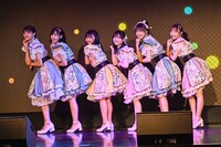 瀬戸内PR部隊によるパフォーマンスの様子。(c)STU