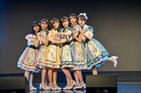 瀬戸内PR部隊によるパフォーマンスの様子。(c)STU