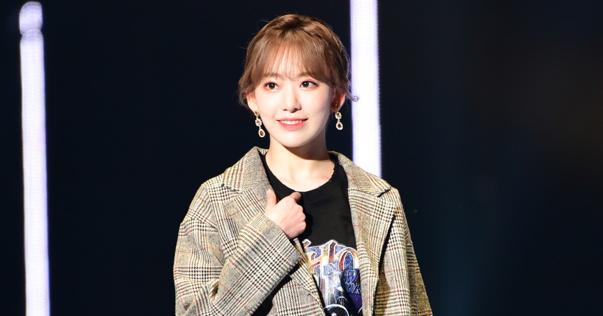 宮脇咲良がHKT48からの卒業を発表、卒業コンサートは6月に - 音楽ナタリー