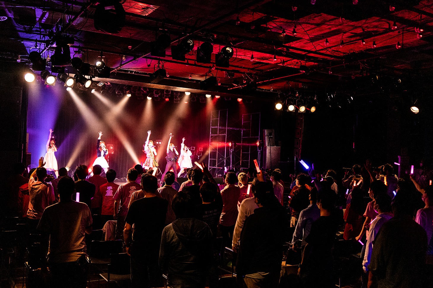 「転校少女* Live Tour 2021 "Girl*s Spring"」ファイナル公演の様子。
