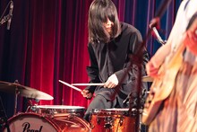 フクダヒロア（Dr / 羊文学）（撮影：東美樹）