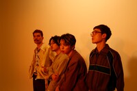 PEARL CENTER。右から2番目がMATTON。