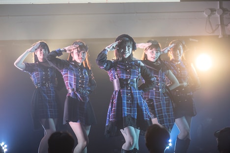 刹那的アナスタシアのデビューライブの様子。（撮影：林晋介）