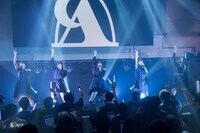 刹那的アナスタシアのデビューライブの様子。（撮影：林晋介）